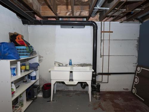 319 Vickers Street S, Thunder Bay, ON - Indoor Photo Showing Basement