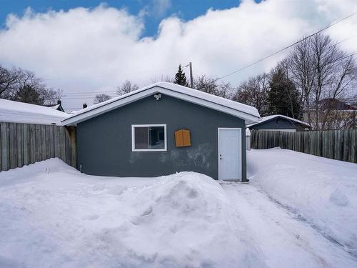 319 Vickers Street S, Thunder Bay, ON - Outdoor