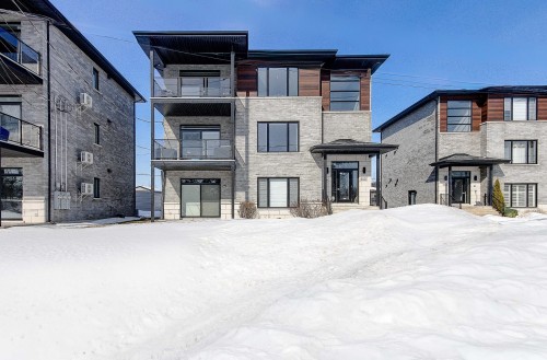 301-462 Rue Jean-Talon  Saint-Jean-Sur-Richelieu, QC J2W 1M8
