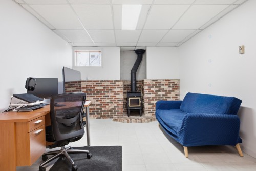 Salle familiale - 785 Rg Du Bas-Corbin, Saint-Damase, QC - Indoor Photo Showing Office