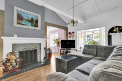 Salon - 