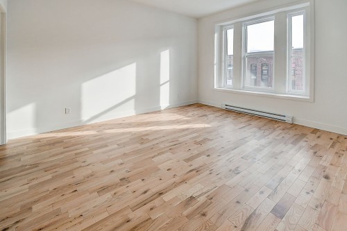 Chambre à coucher principale - 4795 Rue Ste-Catherine E., Montréal (Mercier/Hochelaga-Maisonneuve), QC - Indoor Photo Showing Other Room