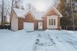 1324 Rue du Hameau  Sainte-Julienne, QC J0K 2T0