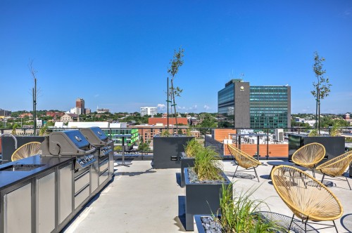 Terrasse - 431-2180 Rue Ste-Catherine E., Montréal (Ville-Marie), QC - Outdoor