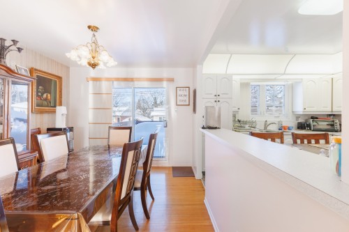 Salle à manger - 3 Rue Lacroix, Dollard-Des-Ormeaux, QC - Indoor Photo Showing Dining Room