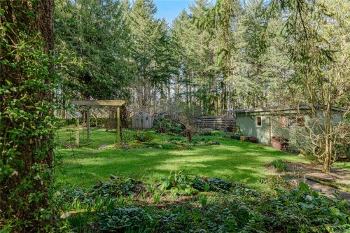 126 Maliview Dr, Salt Spring, BC 
