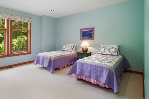 121 Howard Rd, Salt Spring, BC 