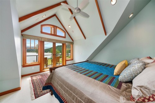 121 Howard Rd, Salt Spring, BC 