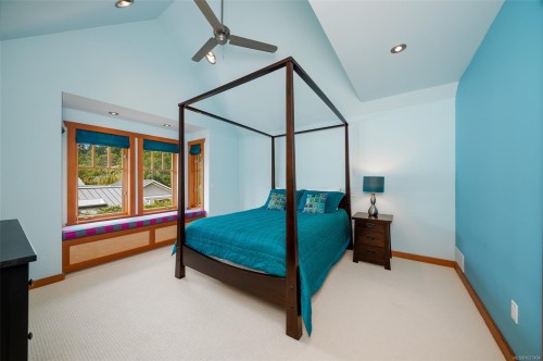 121 Howard Rd, Salt Spring, BC 