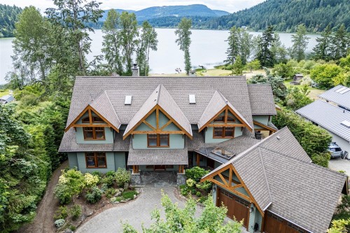 121 Howard Rd, Salt Spring, BC 