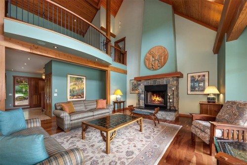 121 Howard Rd, Salt Spring, BC 