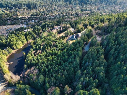 1755 Warn Way, Qualicum Beach, BC 