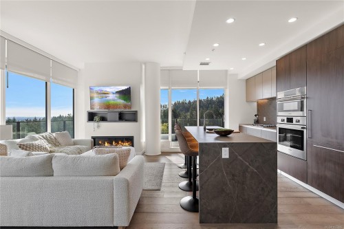 1402-2000 Hannington Rd, Langford, BC - Indoor