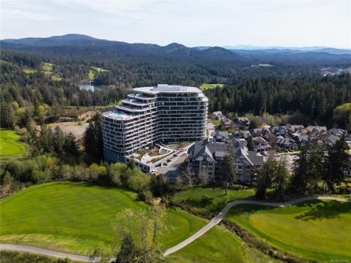 1402-2000 Hannington Rd, Langford, BC - Outdoor With View