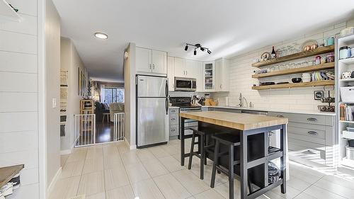 101-290 Mills Road  Kelowna, BC V1X 4G8