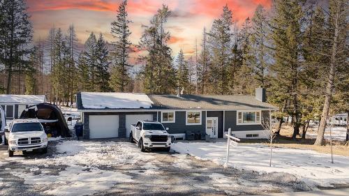 2001 8Th Avenue, Cranbrook, BC - Outdoor