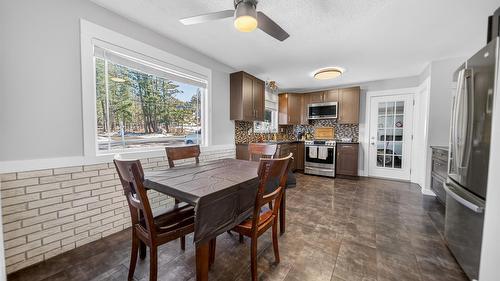 2001 8Th Avenue, Cranbrook, BC - Indoor