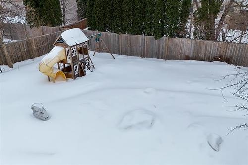 6 Hawstead Rd, Winnipeg, MB 