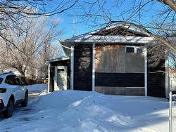 608 SPRUCE BAY  Portage La Prairie, MB R1N 3L6