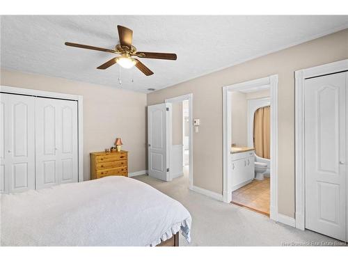18 Hillview St, Upper Kingsclear, NB 