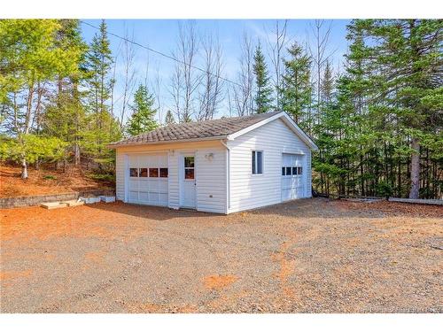 18 Hillview St, Upper Kingsclear, NB 