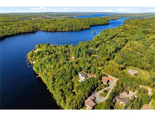 18 Hillview St, Upper Kingsclear, NB 