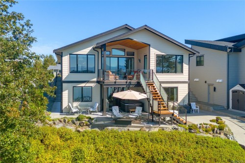1835 Westlock Rd, Duncan, BC 