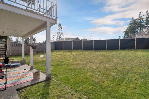 313 Harrogate Rd, Campbell River, BC 