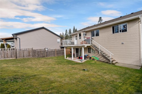 313 Harrogate Rd, Campbell River, BC 