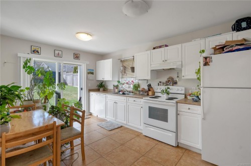 313 Harrogate Rd, Campbell River, BC 