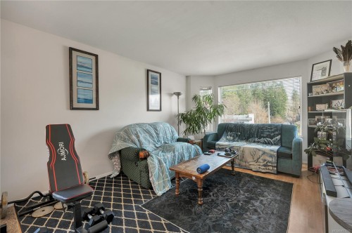 313 Harrogate Rd, Campbell River, BC 