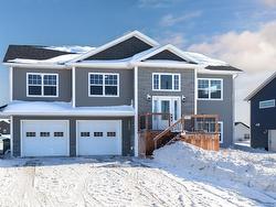 96 MacRae Drive  Charlottetown, PE C1C 0S4