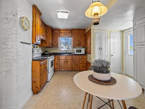 61 Withrod Drive, Halifax, NS 