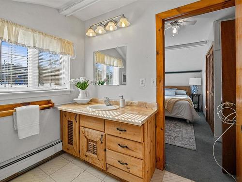 61 Withrod Drive, Halifax, NS 