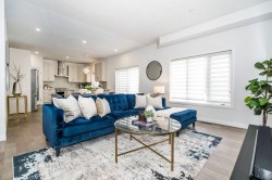 174-30 Times Square Boulevard  Hamilton, ON L8J 0L8