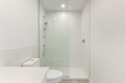 Bathroom - 910-5265 Rue Mackenzie, Montréal (Côte-Des-Neiges/Notre-Dame-De-Grâce), QC - Indoor Photo Showing Bathroom