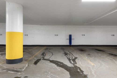 Garage - 910-5265 Rue Mackenzie, Montréal (Côte-Des-Neiges/Notre-Dame-De-Grâce), QC - Indoor Photo Showing Garage