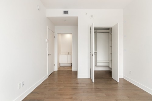 Bedroom - 910-5265 Rue Mackenzie, Montréal (Côte-Des-Neiges/Notre-Dame-De-Grâce), QC - Indoor Photo Showing Other Room