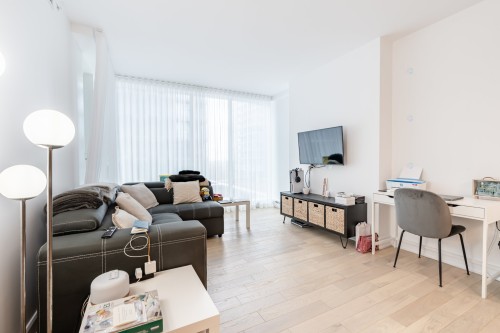 Living Room - 507-1310 Boul. René-Lévesque O., Montréal (Ville-Marie), QC - Indoor Photo Showing Living Room