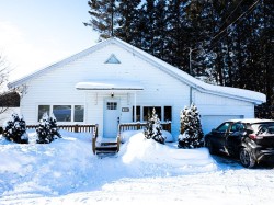 421 Rue Rosaire-Mongrain  Shawinigan, QC G0X 1L0