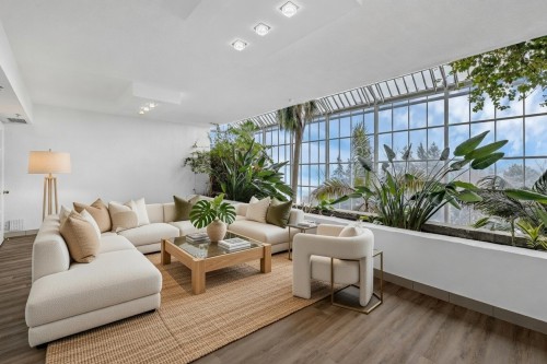 405-2500 Av. Pierre-Dupuy  Montréal (Ville-Marie), QC H3C 4L1