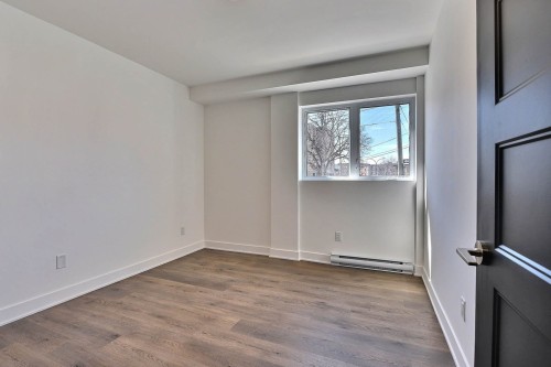 Bedroom - 201-3900 Boul. Henri-Bourassa E., Montréal (Montréal-Nord), QC - Indoor Photo Showing Other Room