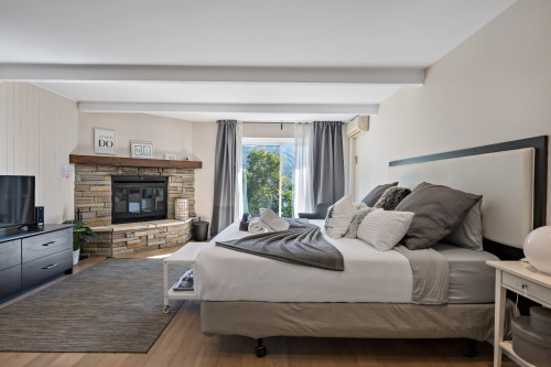 422-231 Ch. de Lac-Tremblant-Nord  Mont-Tremblant, QC J8E 1B4