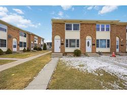 6-879 CARLETON Place  Sarnia, ON N7T 3V8