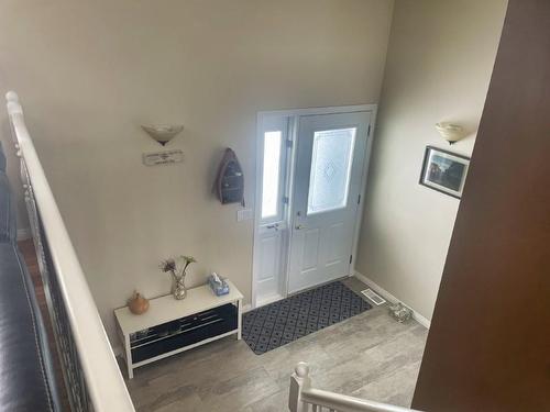 422 Birch Crescent, Nakina, ON - Indoor Photo Showing Other Room