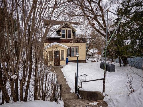125 Fourth Street N  Kenora, ON P9N 2M6