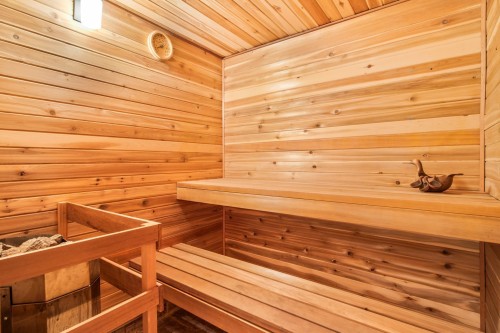 Sauna - 5901 Av. Brandeis, Côte-Saint-Luc, QC - Indoor Photo Showing Other Room