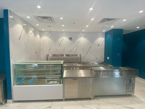 Commerce - 103-855 Boul. Décarie, Montréal (Saint-Laurent), QC - Indoor Photo Showing Other Room