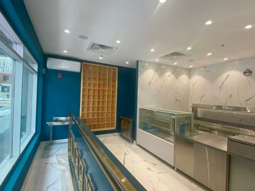 Commerce - 103-855 Boul. Décarie, Montréal (Saint-Laurent), QC - Indoor Photo Showing Other Room