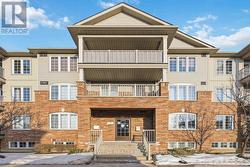 6 - 133 ISAAC DEVINS BOULEVARD  Toronto, ON M9M 0C4